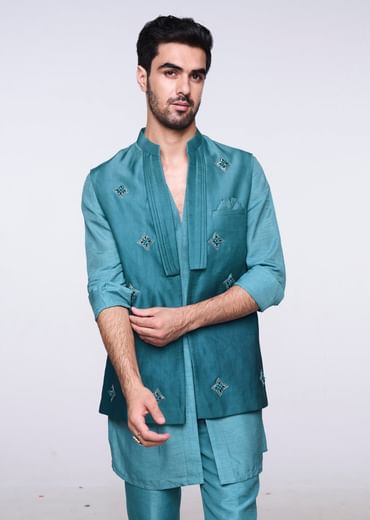 Blue Ombre Hand Embroidered Bandi And Kurta Set