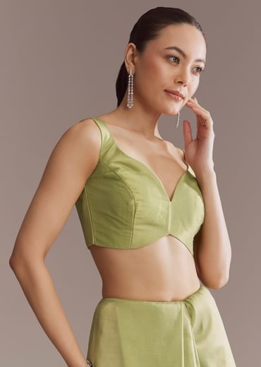 Green Tissue Saree With Bead And Sequin Embroidery