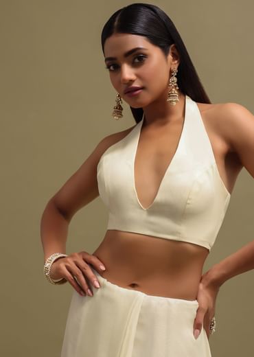 Off White Georgette Saree In Chikankari Work With Unstitched Blouse
