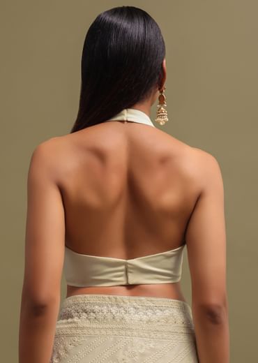 Off White Georgette Saree In Chikankari Work With Unstitched Blouse