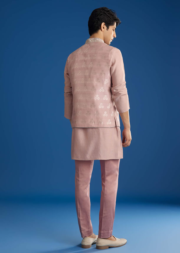 Banarasi Silk Jacket Kurta Set With Front Zip Closure Banarasi Silk Jacket Kurta Set With Front Zip Closure