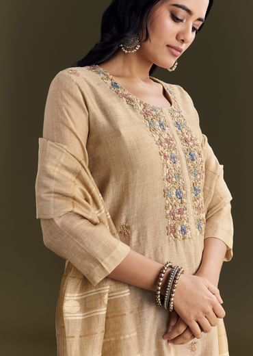 Beige Jamdani Cotton Kurta Pant Set With Zari Dupatta