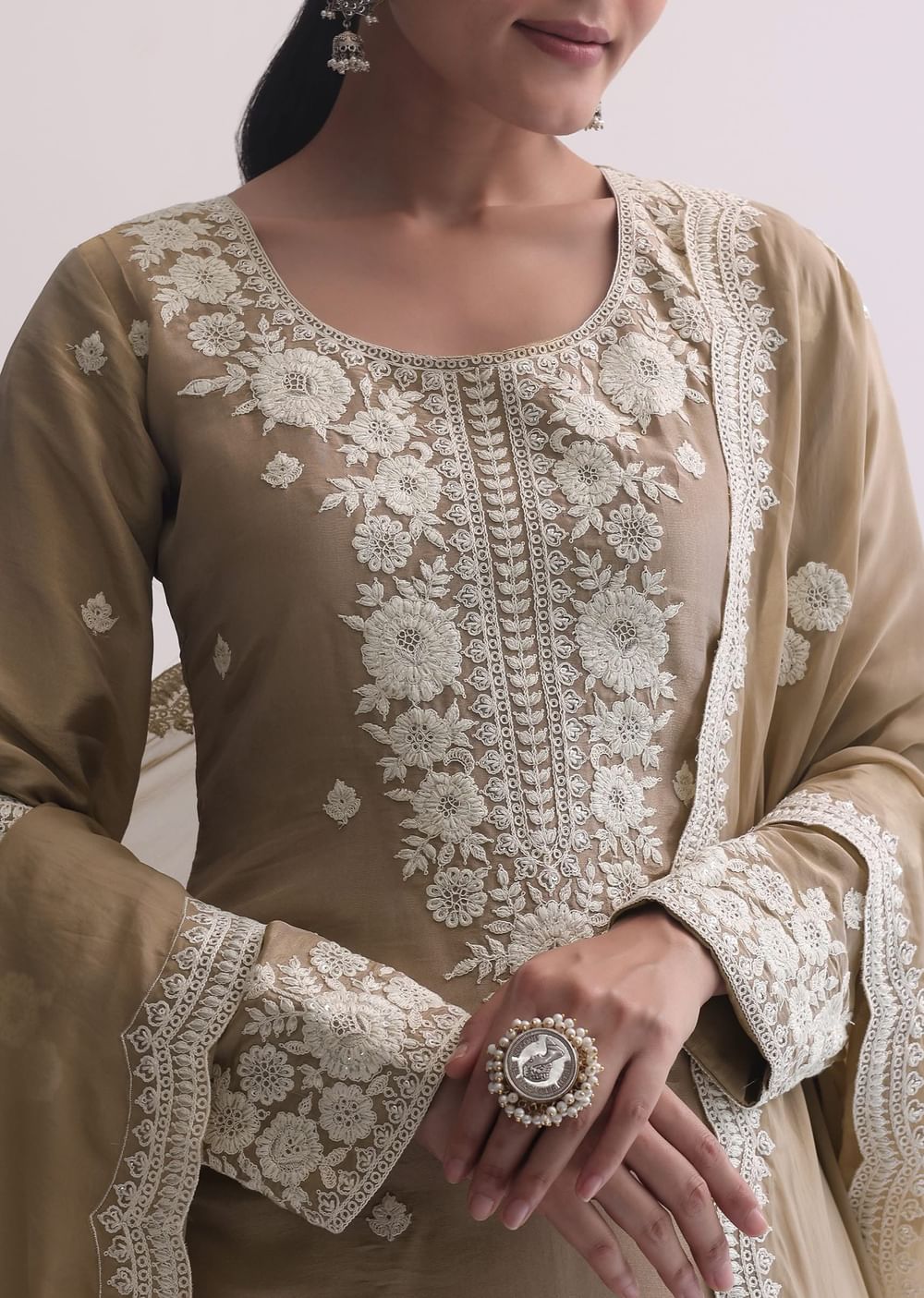 Beige Resham Threadwork Embroiderd Kurti Pant Set In Organza