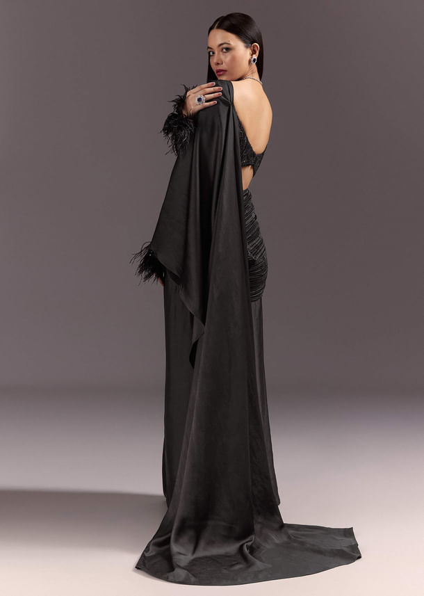 Black 3D Patchwork Cutdana Drape Saree With Sleeveless Overlap Blouse Black 3D Patchwork Cutdana Drape Saree With Sleeveless Overlap Blouse