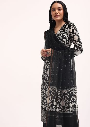 Black Floral Printed Chanderi Kurta Set With Bandhani Dupatta