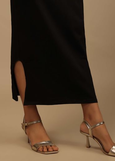 Black Shapewear Saree Petticoat In Cotton Lycra With Elastic Waistband And Slit