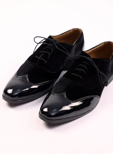 Black Velvet Jutti