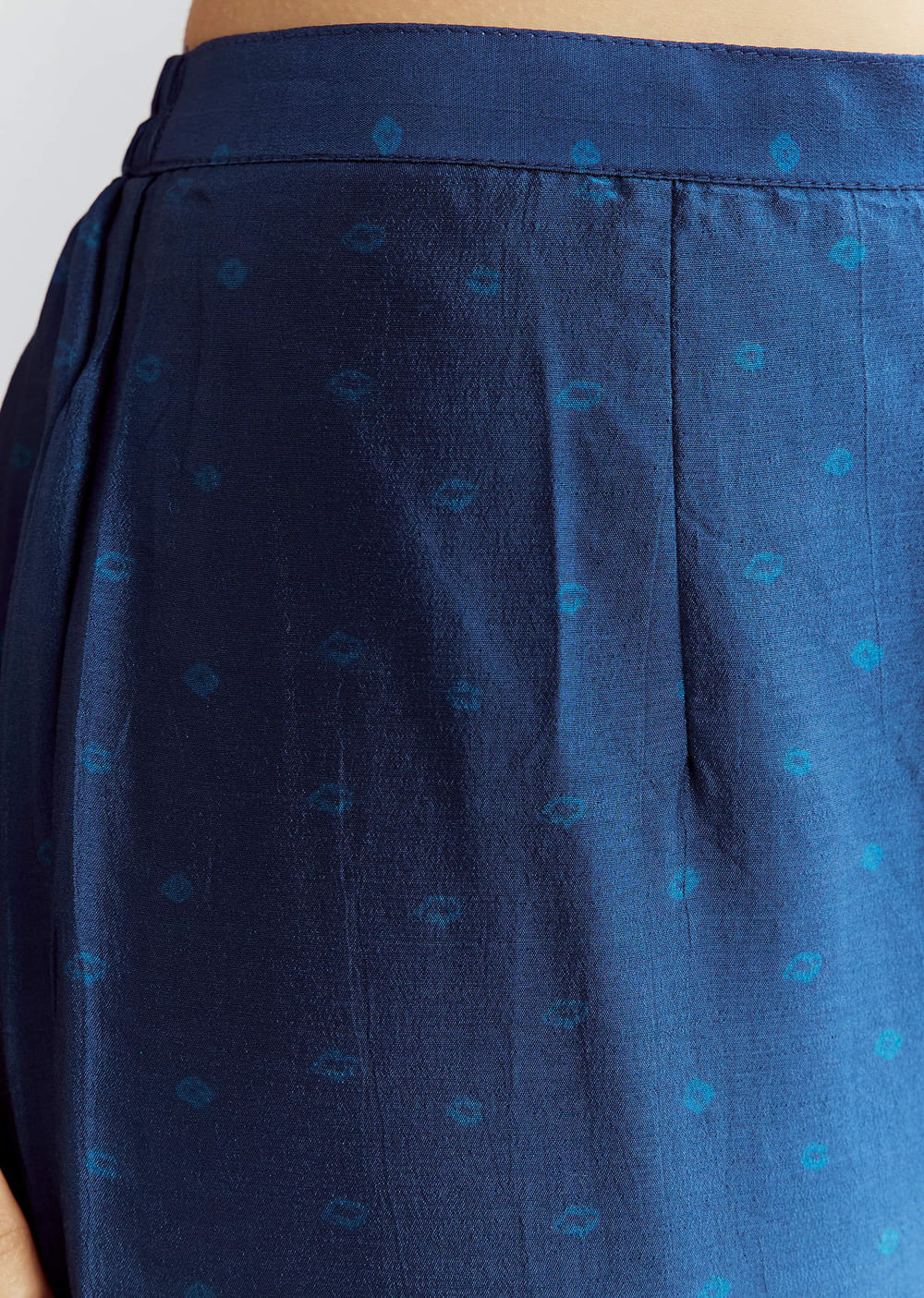 Blue Silk Kaftaan Kurta Set With Bandhani Print