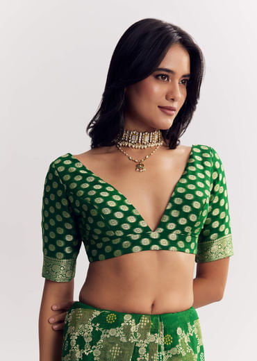 Bottle Green Shaded Dola Silk Saree With Zari Jaal Work