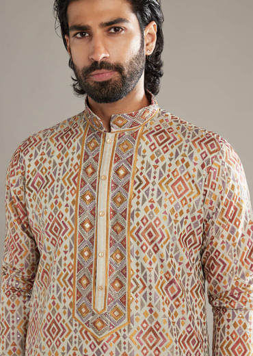 Brown Velvet Kurta Set For Men With Mirror And Cut Dana Work Brown Velvet Kurta Set For Men With Mirror And Cut Dana Work