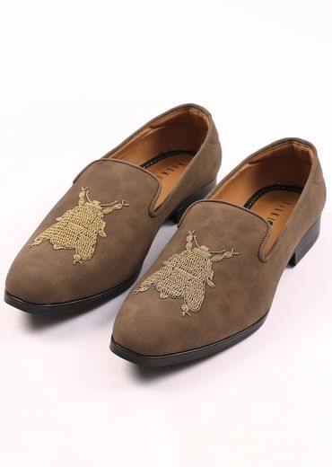 Brown Zardosi Embroidered Jutti