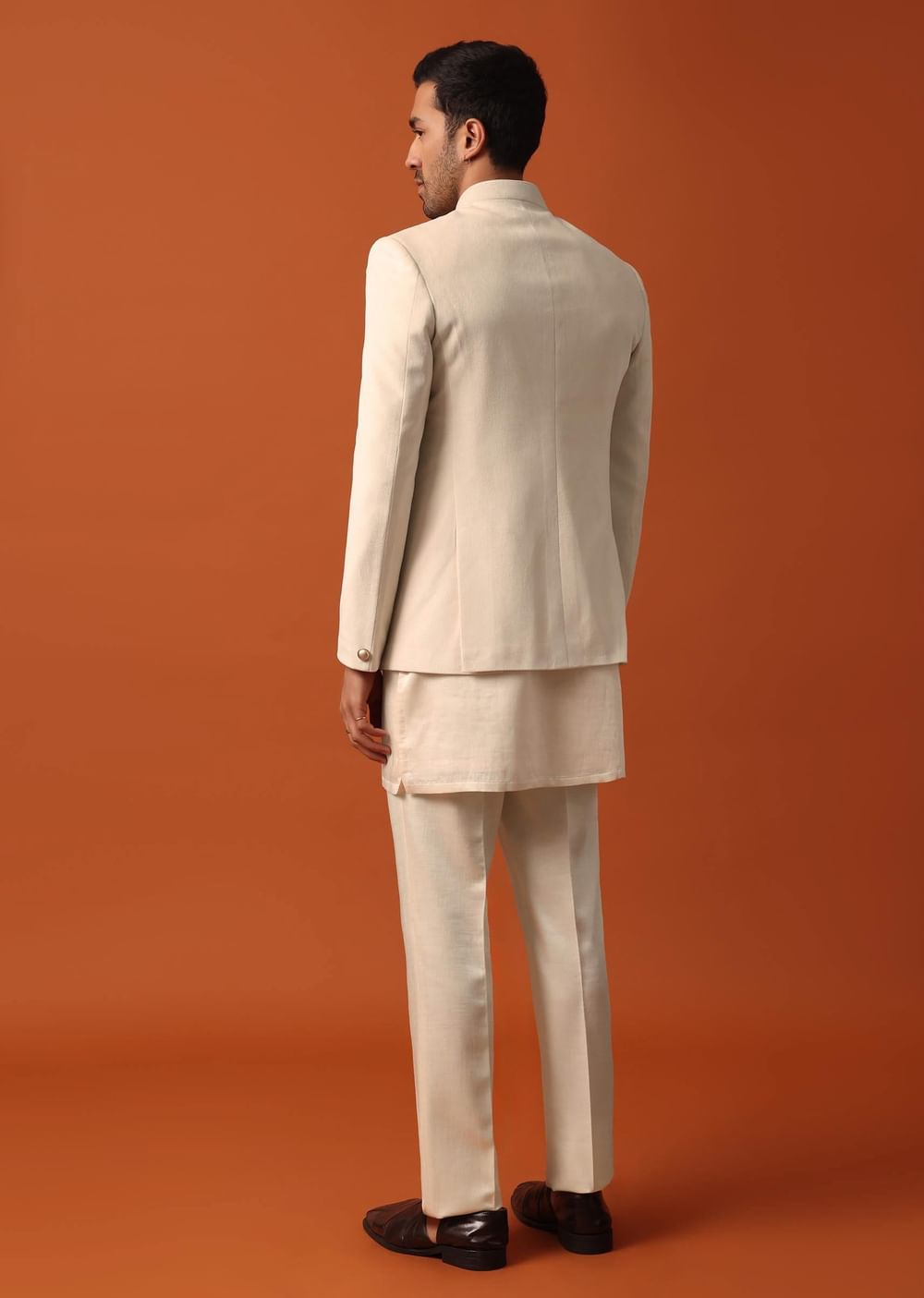 Classic White Men’s Jodhpuri Set For Wedding Elegance