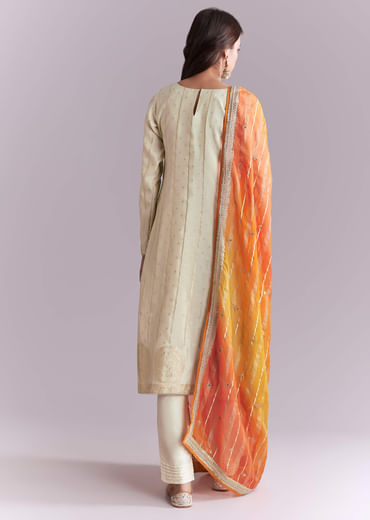Cream Tissue Kurta Set With Embroidery And Two Tone Dupatta