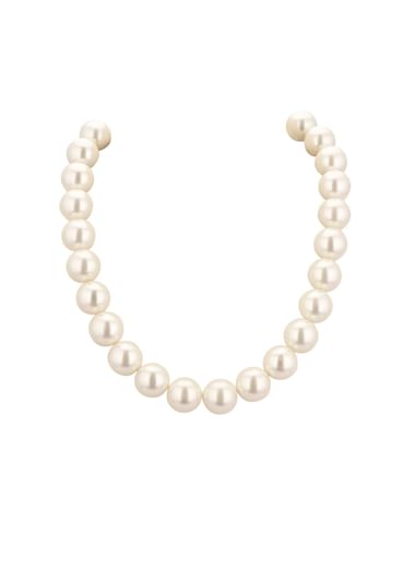Daisy White Mother Of Pearl Necklace