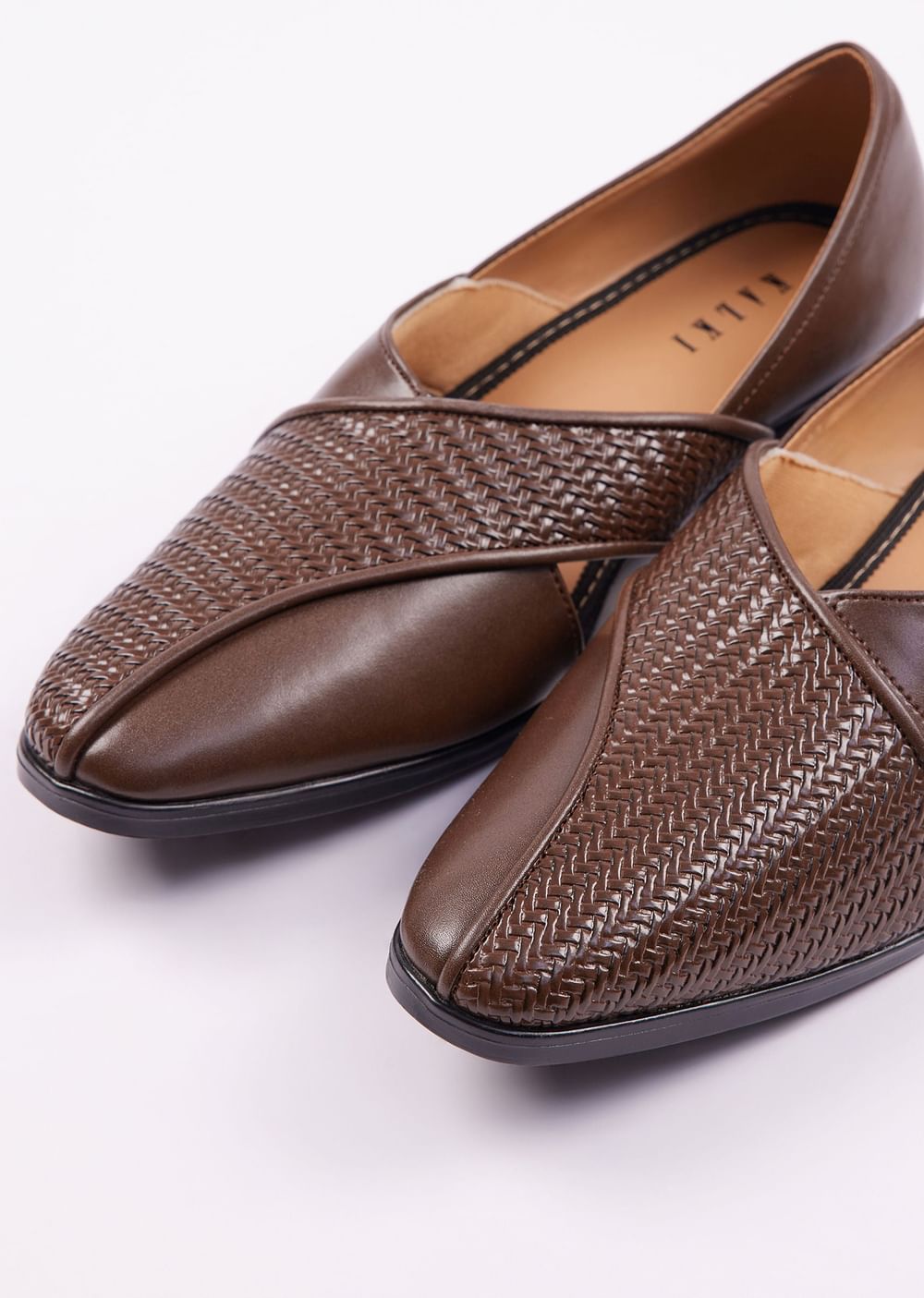 Dark Brown Woven Juttis For Men