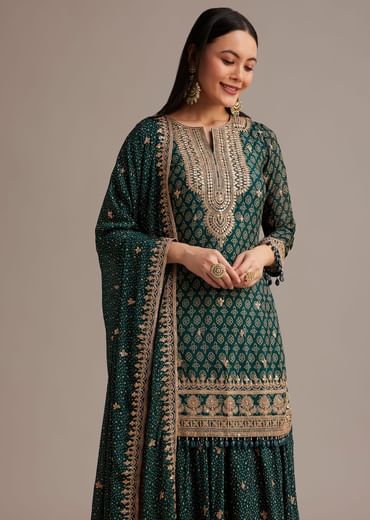 Dark Green Bandhani Kurta Set With Shell Tassel Detailing