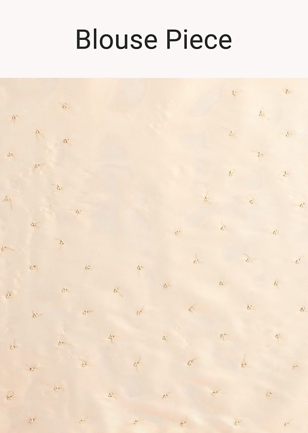 Elegant Peach Saree With Scalloped Border