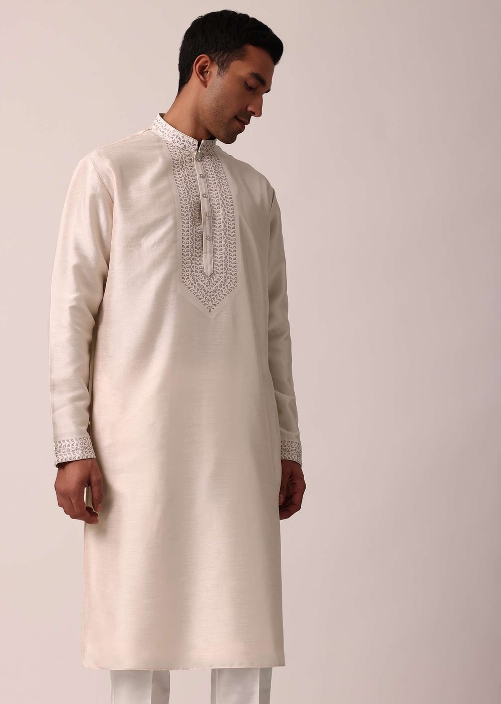 Elegant Peach Silk Kurta Set With Exquisite Cut Work