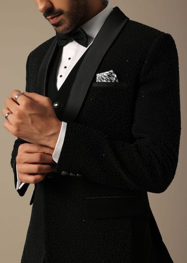 Elegant Tuxedo For Grooms