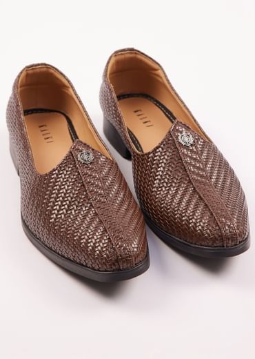 Ethnic Juttis For Men In Dark Brown