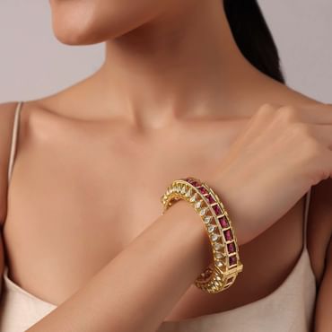 Gold Finish Bangle With Red Meenakari