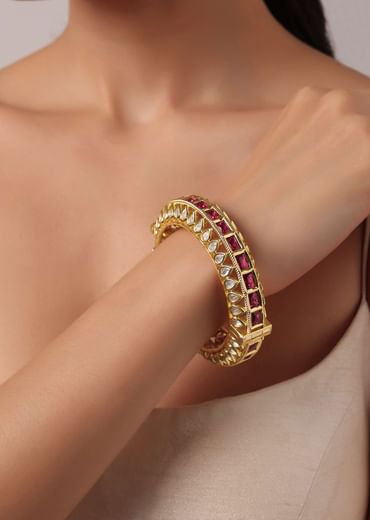 Gold Finish Bangle With Red Meenakari