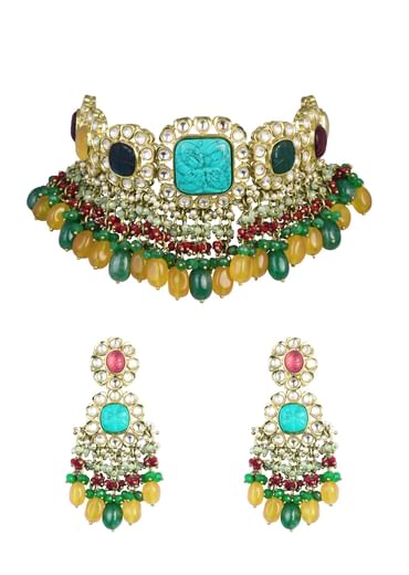 Gold Finish Floral Kundan Choker Set With Carved Stones And Beads