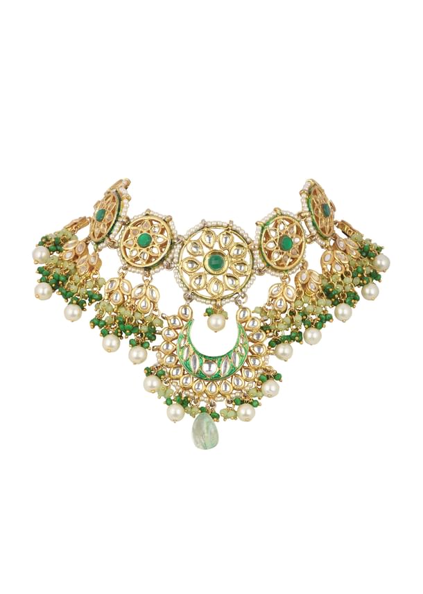 Gold Finish Kundan Choker Set In Mix Metal Gold Finish Kundan Choker Set In Mix Metal