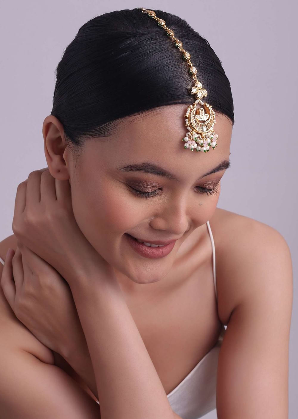 Gold Finish Kundan Mangtikka With Dangling Pearls