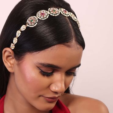 Gold Finish Kundan Matha Patti with Pearls