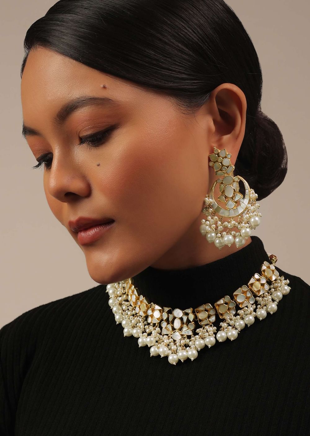 Gold Finish Kundan Polki White Choker Set With Pearls