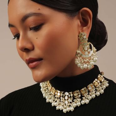 Gold Finish Kundan Polki White Choker Set With Pearls