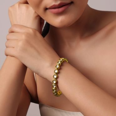 Gold Finish Kundan Studded Bangle