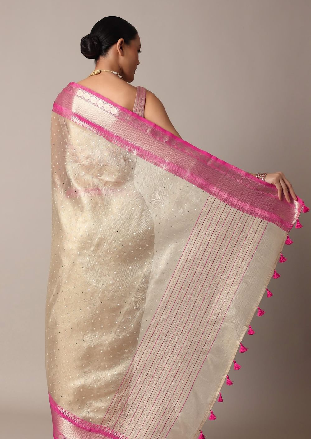 Gold Kota Silk Chanderi Saree With Mirror Detail And Unstitched Blouse Piece