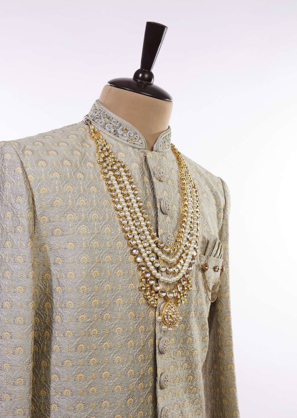 Gold Toned Multi Layered Pearl And Kundan Mala