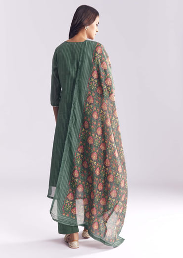 Green Chanderi Kurta Set With Stripe Print And Gota Work