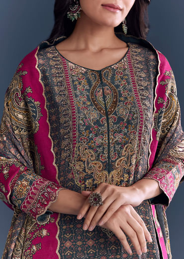 Green Crepe Kurta Set Fresh With Indie Print And Zari Work