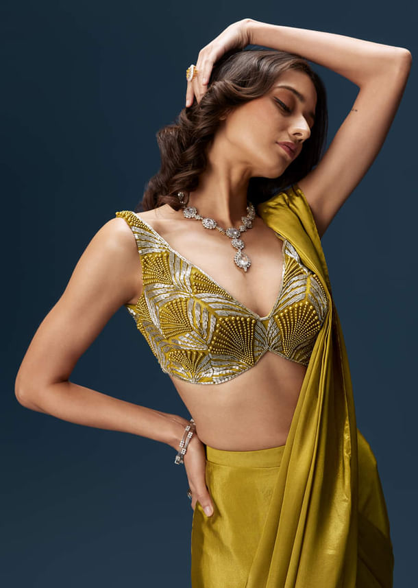 Green Drape Saree With V Neck Blouse And Belt