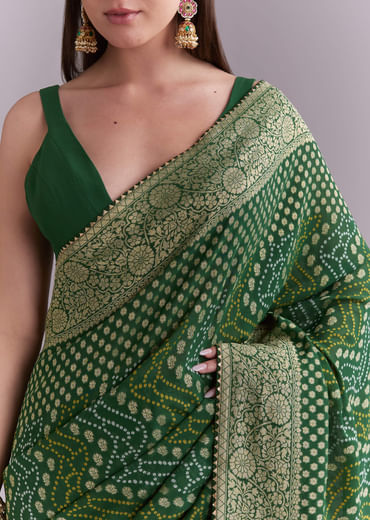 Green Georgette Bandhani Saree With Butti And Floral Border