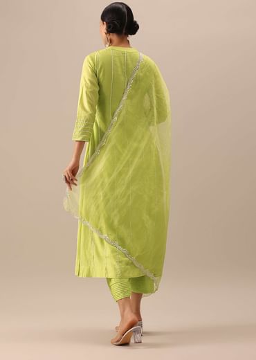Green Embellished Chanderi Kurta Set With Organza Dupatta