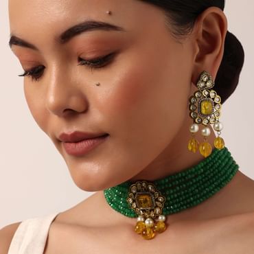 Green Beaded Choker Set With Yellow Floral Pendant