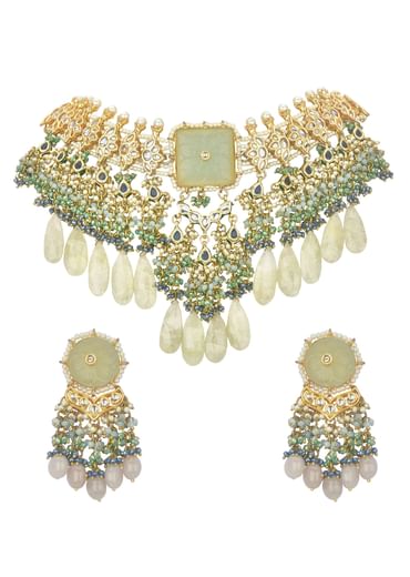 Green Bridal Choker Set With Beige Stones And Kundan