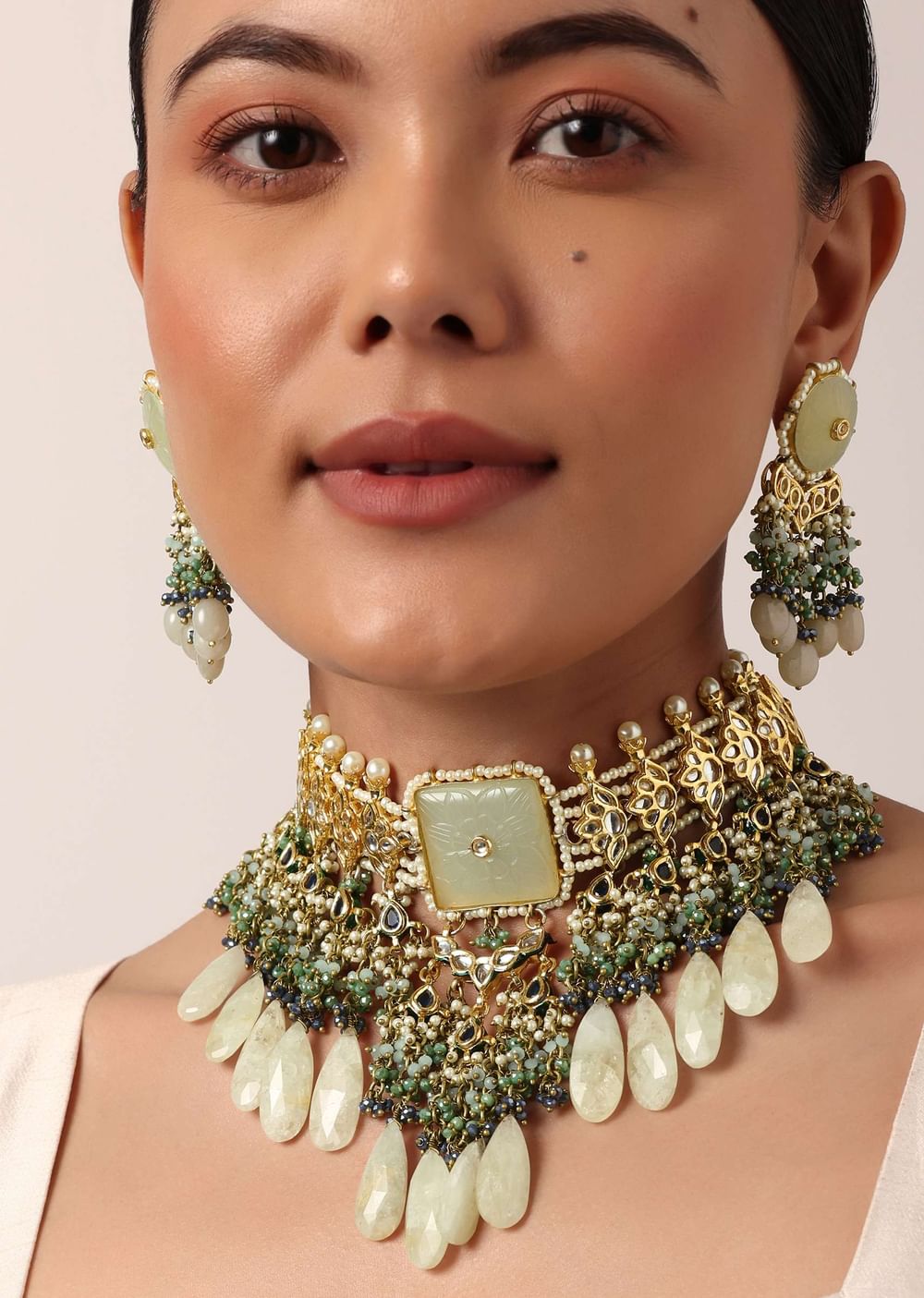 Green Bridal Choker Set With Beige Stones And Kundan