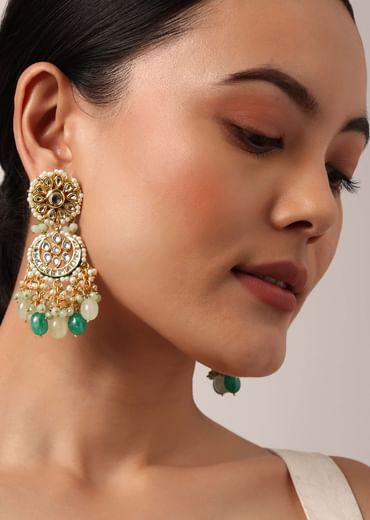 Green Kundan Choker Set With Beads And Pendant Drops
