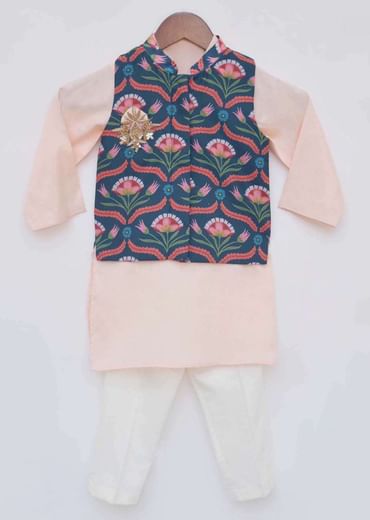Kalki Boys Green Nehru Jacket And Peach Kurta Set In Cotton With Floral Print By Fayon Kids