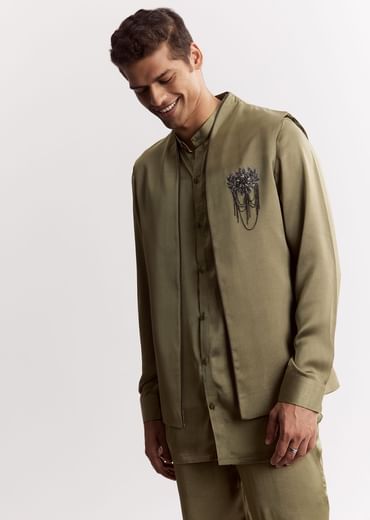 Green Silk Kurta Set With Gotta Embroidered Jacket