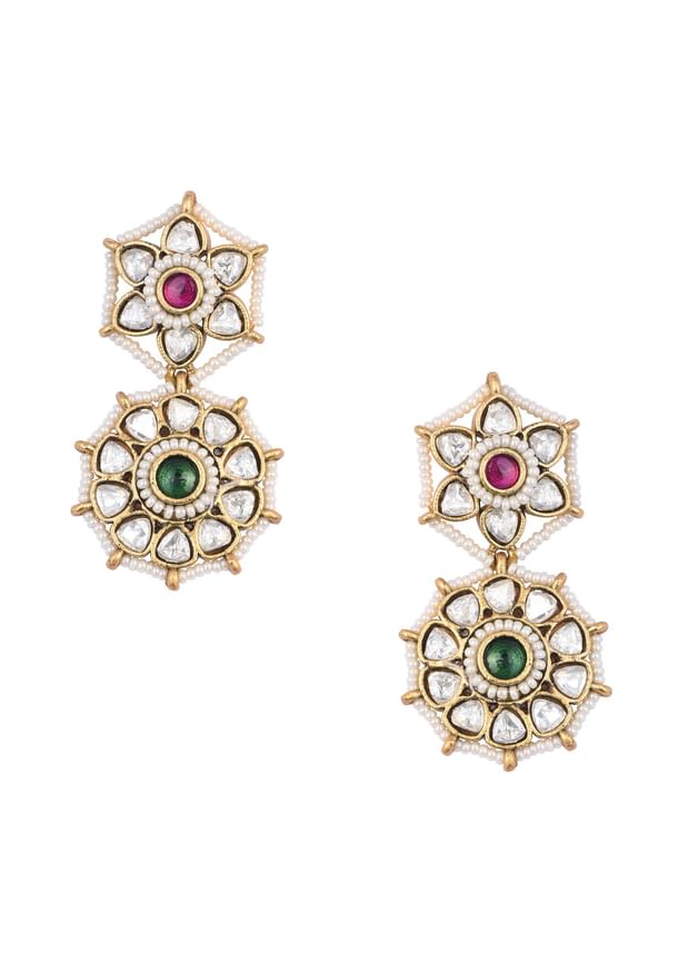 Green Temple Choker Set With Floral Motifs And Meenakari Detail Green Temple Choker Set With Floral Motifs And Meenakari Detail