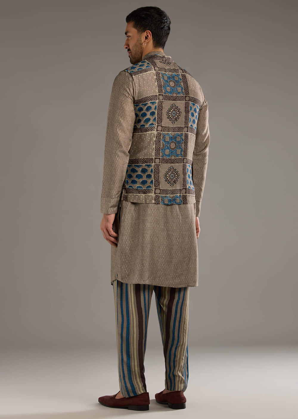 Grey Linen Kurta Jacket Set For Men With Hand Block Ajrakh Print