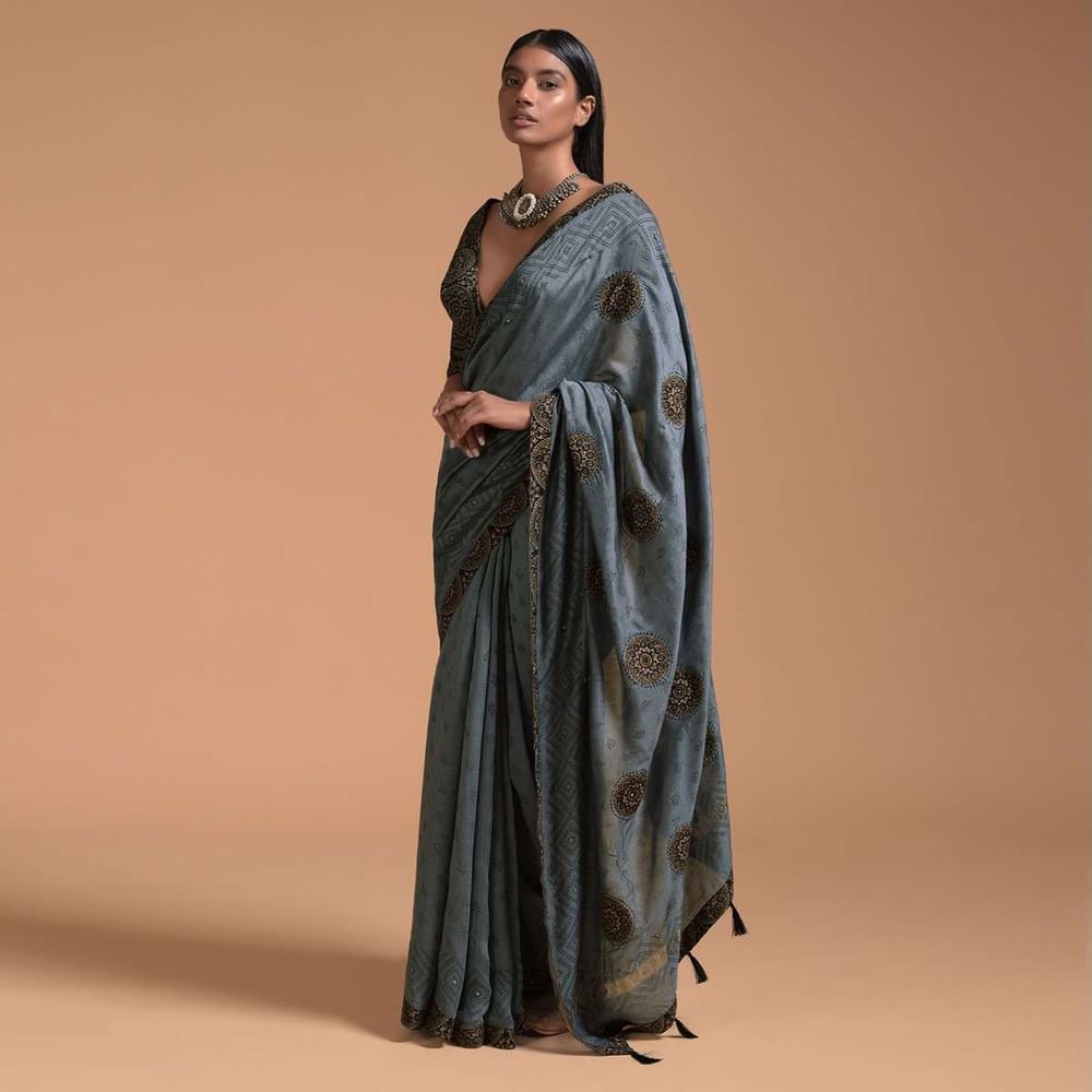 Grey Saree In Cotton With Multi Color Block Printed Applique On The Pallu And Self Printed Buttis Online - Kalki Fashion