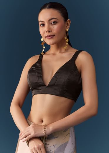 Grey Shaded Printed Saree with Blouse Fabric